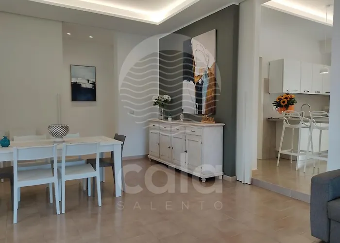 Lidia - Piscina Privata By Cala Salento בית נופש טורה לפילו