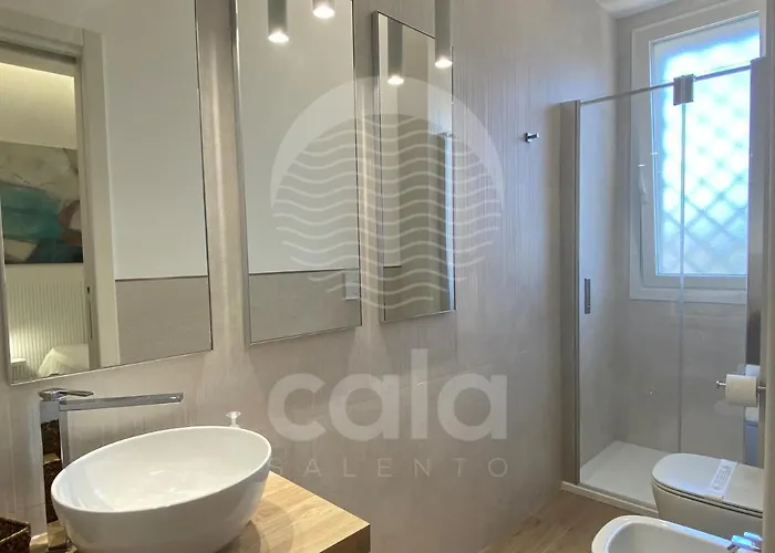 Lidia - Piscina Privata By Cala Salento בית נופש